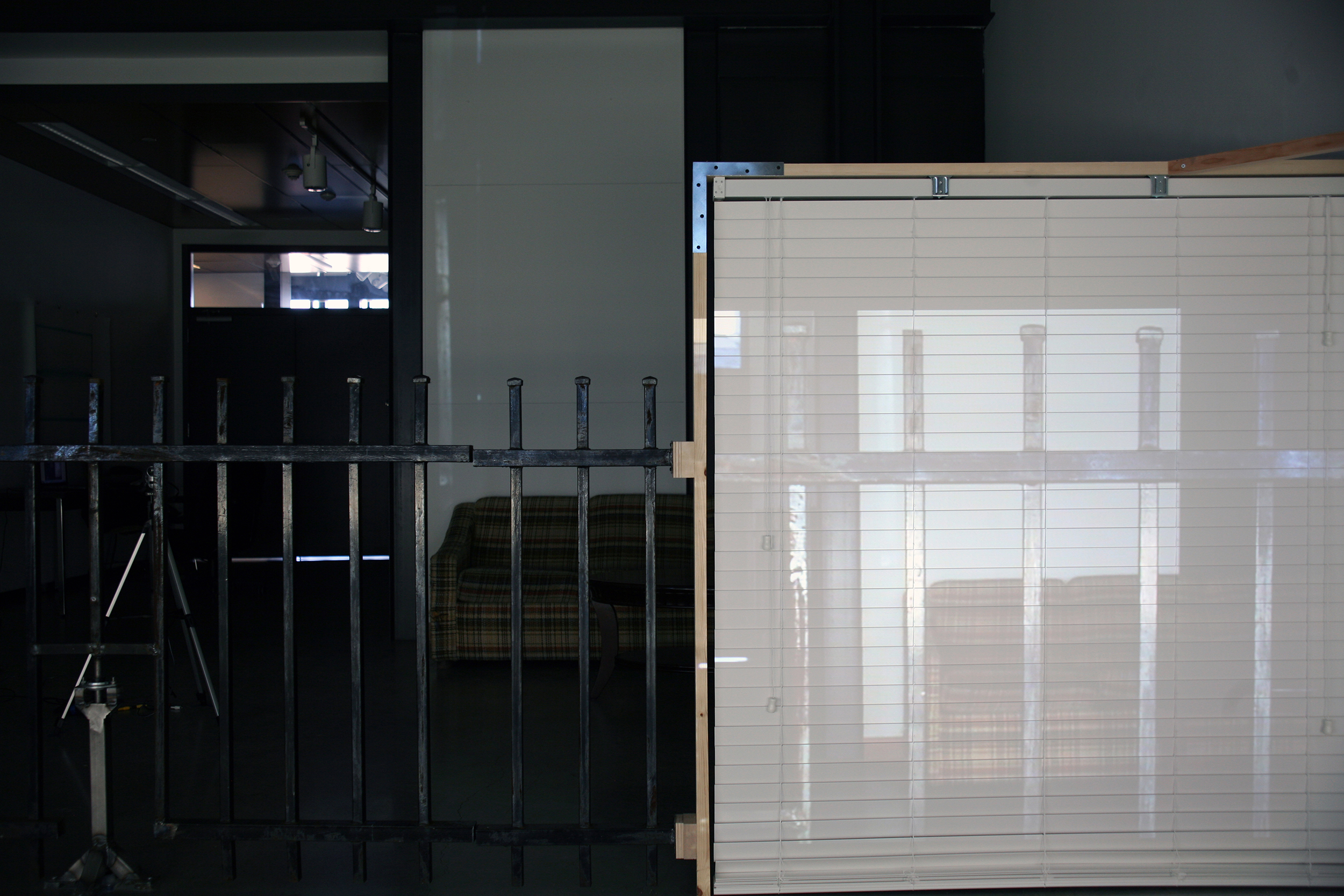threshold fence - image 4